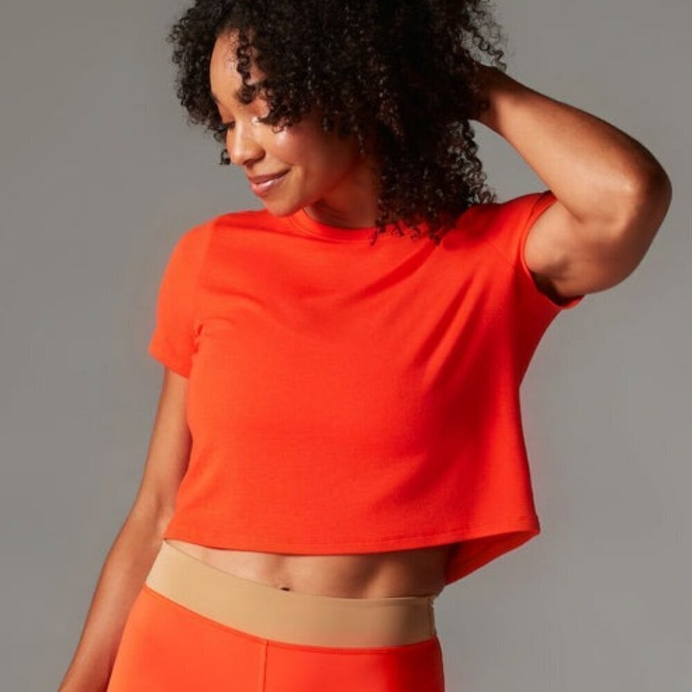 🦋 TAVI Ribbed Tee in Magma Cropped Short Sleeve Comfort Stretch Tencel  XS NWT